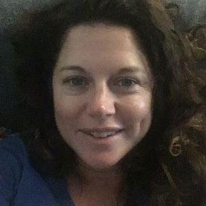 Meet your Posher, Lauren jane